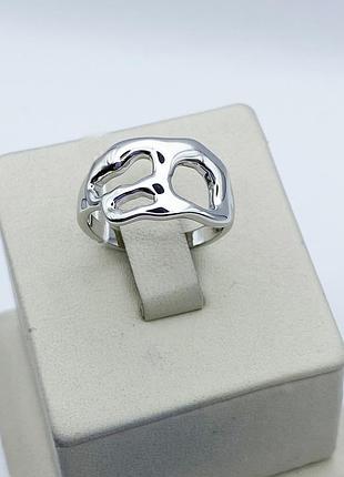 Кольцо серебряное 18 4,3 г