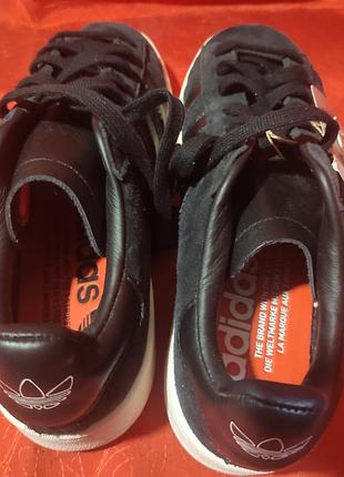 Стильные замшевые кроссовки adidas campus 8