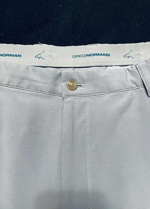 Шорты от бренда greg norman являются классическими спортивными шортами 3