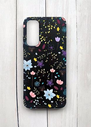 Матовый чехол на samsung galaxy a05s (a057) черный цветочный фон (принт 267)