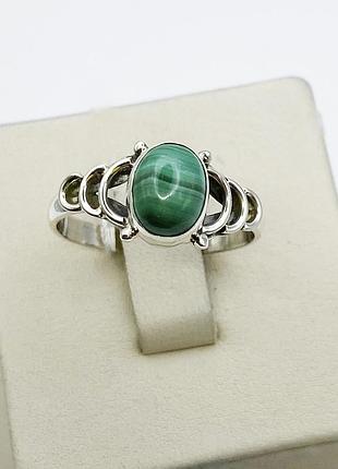 Кольцо серебряное с малахитом 17 2,91 г