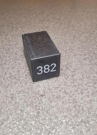Рене 382 volkswagen, audi, skoda, seat (4d0907131)