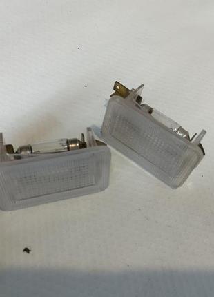 928903k000,плафон освещения солнцезащитного козырька hyundai sonata v (nf) 3.3 рест 2008 -2009