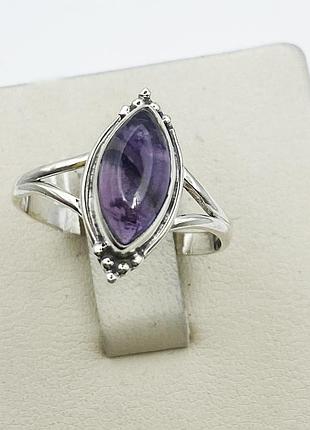 Кольцо серебряное с аметистом 19 2,32 г