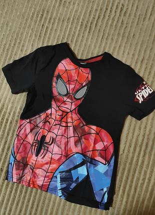 Футболка marvel з людиною павуком 4-6 р