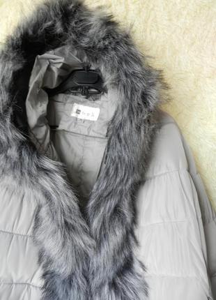 ✅ куртка с глубоким капюшоном и мехом эко лиса чернобурка5 фото