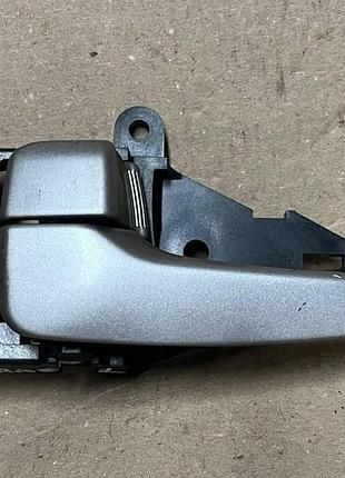 Ручка открывания двери левая (внутренняя) для mitsubishi grandis.(mn105350)