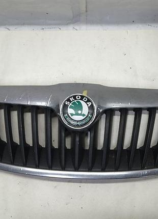1z0853668a , решетка радиатора с хромом и значком skoda octavia a5 рест 09-13(2011)
