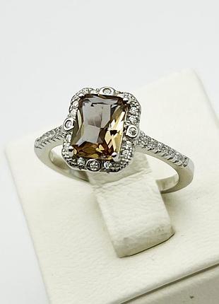 Кольцо серебряное с султанитом 17 3,12 г