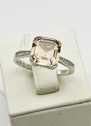 Кольцо серебряное с морганитом 19 3,28 г