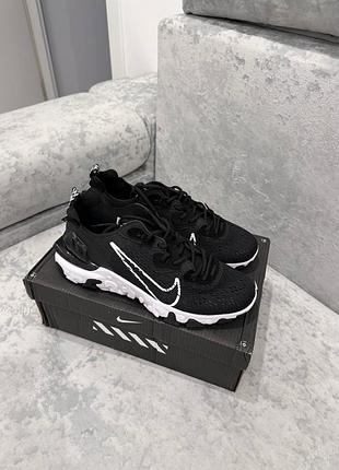 Кросівки від бренд nike react vision 2