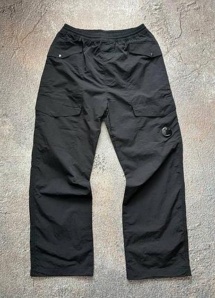 Штани c.p. company nylon cargo pants 17cmpa198a black