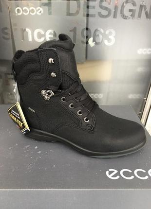 Женские зимние ботинки ecco  voyage gore-tex  204563 110013 фото