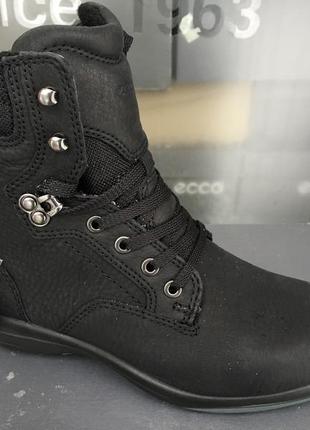 Жіночі зимові черевики ecco voyage gore-tex 204563 11001