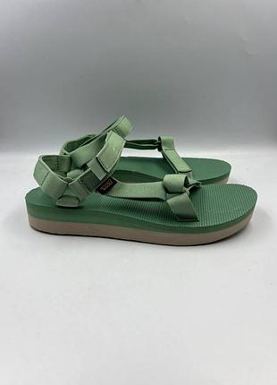 Легендарні босоніжки teva