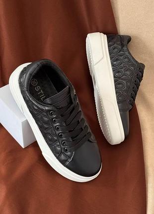 Кроссовки женские 37-40р 2