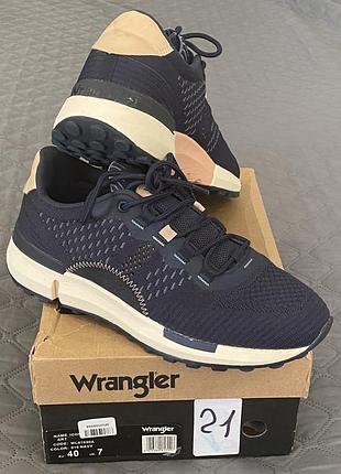 Оригинальные кроссовки wrangler
