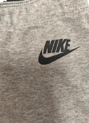 Серые женские леггинсы nike 8
