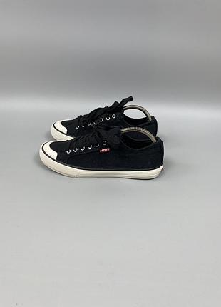 Жіночі кеди levi's hernandez s в гарному стані, оригінал 39/24-24,5 см