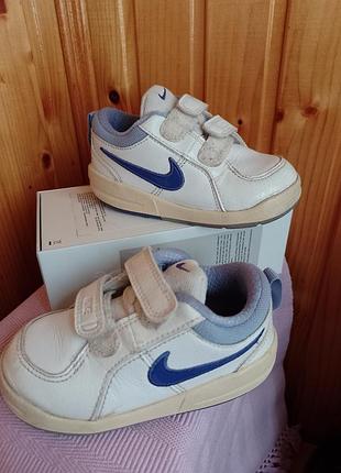 Детские белые кожаные кроссовки на липучке отnike