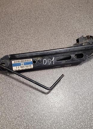 Домкрат для авто opel vectra b (90576819)