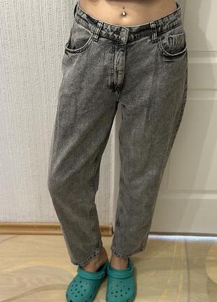 Джинси жіночі zara mom jeans