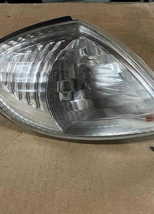 Поворот передній правий для nissan almera n-16. дорестайлинг.