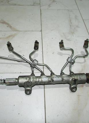 Паливна трубка 2.2 d4d toyota avensis т25 2003-2008