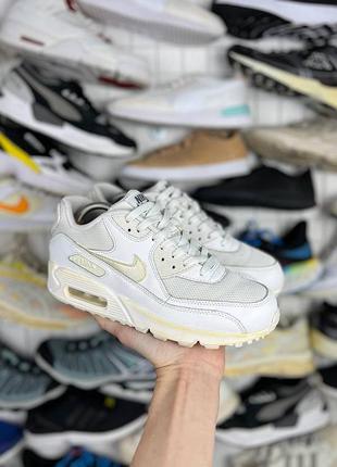 Кроссовки nike р(39)