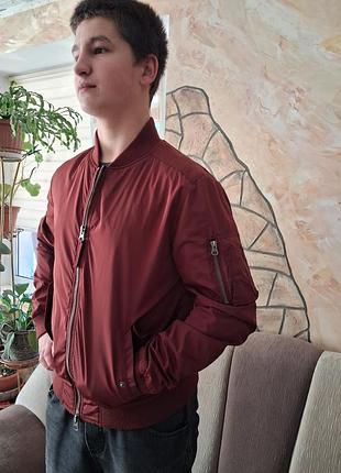 Мужская красная куртка-бомбер topman