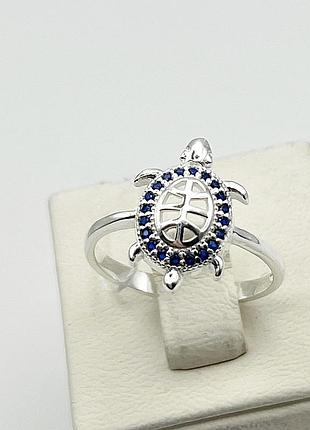 Кольцо серебряное с кубическим цирконием "черепашка" 17,5 2,29 г