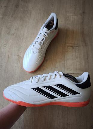 Фирменные мужские кроссовки футзалки adidas, оригинал, модель 2023 года, р. 43,5. 2