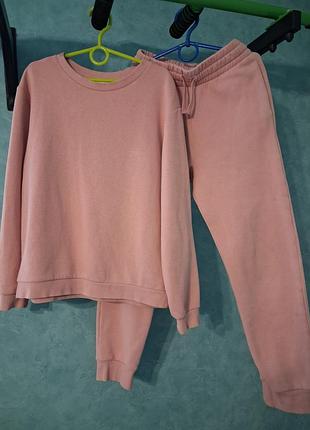 Костюм h&amp;m 8-10 лет