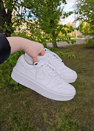 Новые классические nike air jordan 1 elevate low&nbsp;в кремовом цвете и есть белые, р43, 44 (28,5см, 29см).(28та 28.5 есть розовые) кроссовки кроссовки 8