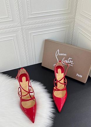 Жіночі шкіряні туфлі лабутени christian louboutin 4