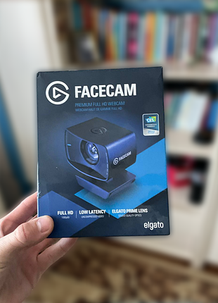 Стрімерська веб-камера elgato facecam premium full black