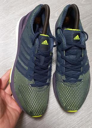 Жіночі кросівки adidas