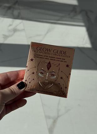 Хайлайтер charlotte tilbury hollywood glow glide face architect (moonlit glow) 5