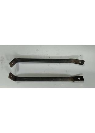 Кронштейн передней панели jeep grand cherokee wg exa - 3.1l, 55136273