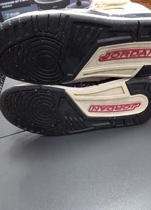 Женские кроссовки air max jordan.37. 6