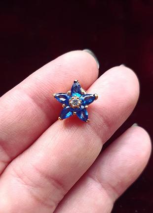 Пусета моно синя зірка