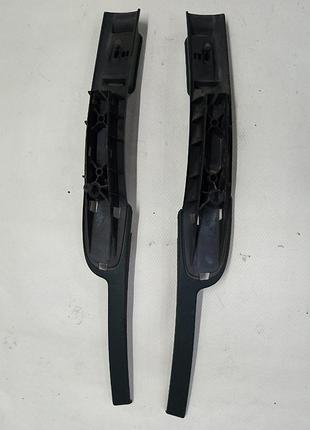 Кронштейн рейлинга крыши передний правый jeep grand cherokee ii wj/ wg,55136952ab