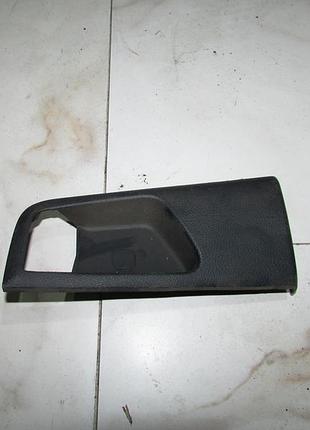 Накладка дверної ручки задня права kia sportage 2 2004-2010