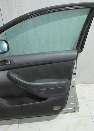 Карта двері передня права toyota avensis t25 2003-2008