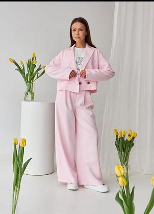 Костюм классичен для девочки