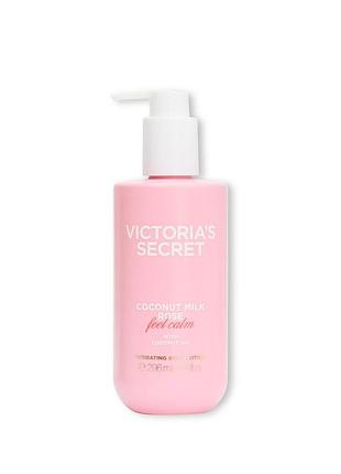 Парфумований лосьйон для тіла victoria's secret (197575053620) coconut milk rose hydrating body lotion 296 мл