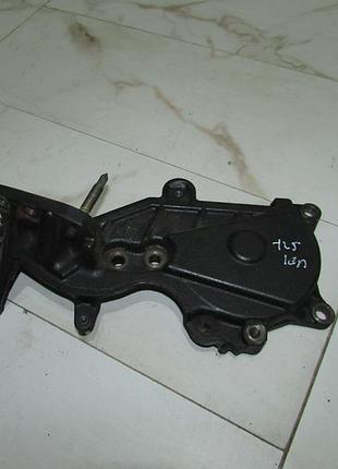 Правий кронштейн двигуна 2.0 диз 1cd toyota avensis t25 2003-2008