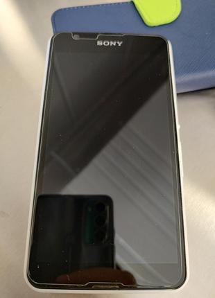 Ідеал смартфон sony xperia e4g 4