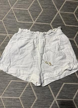 Ллянні шорти h&m