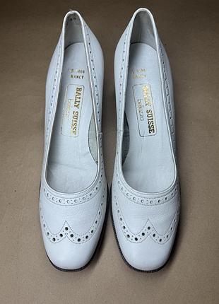 Шкіряні туфлі броги bally